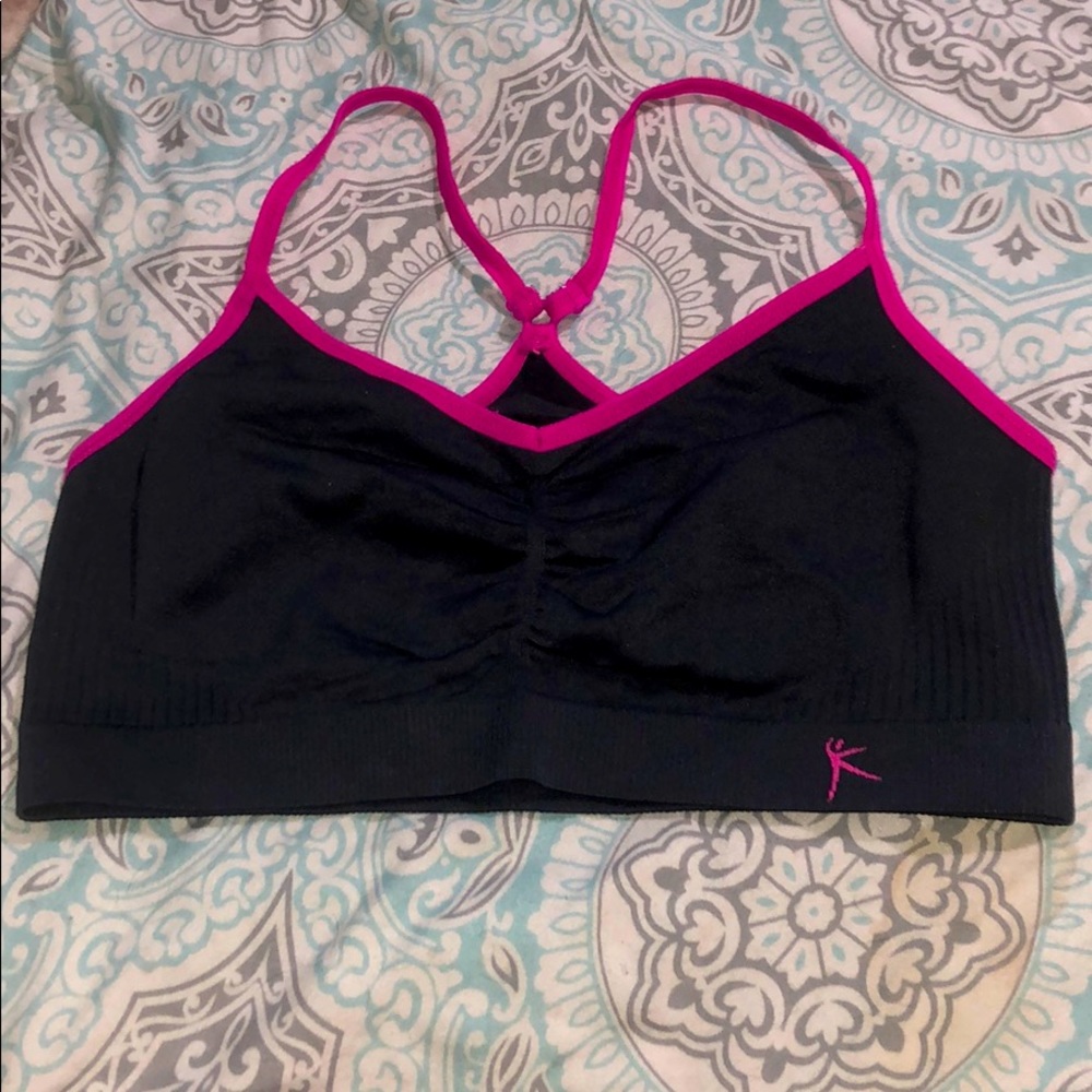 Sports bra